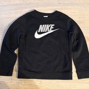 Nike Boys’ Black Crewneck Sweater Medium 10/12 EUC